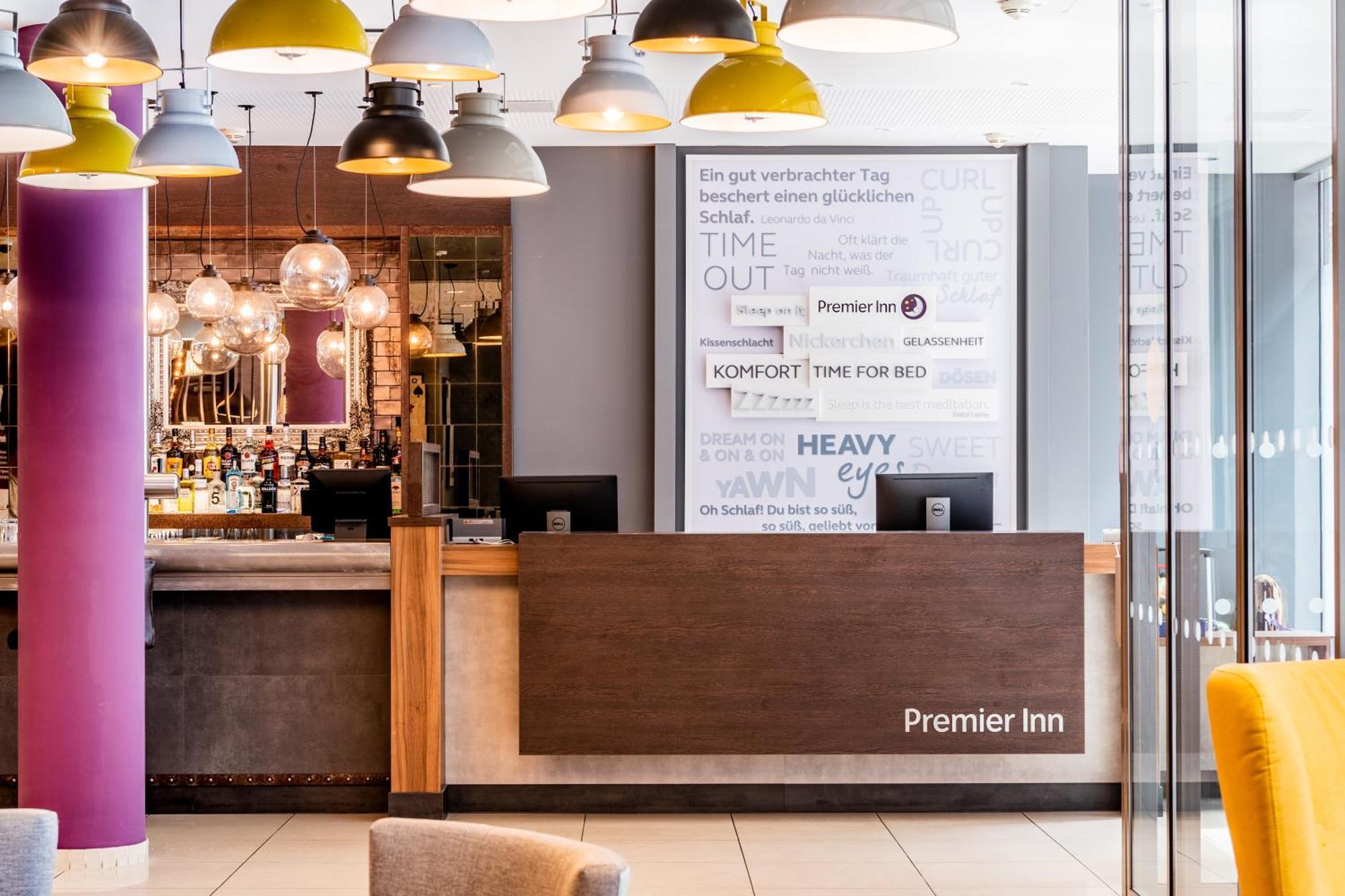 Premier Inn Hamburg City Millerntor Hamburgo Exterior foto