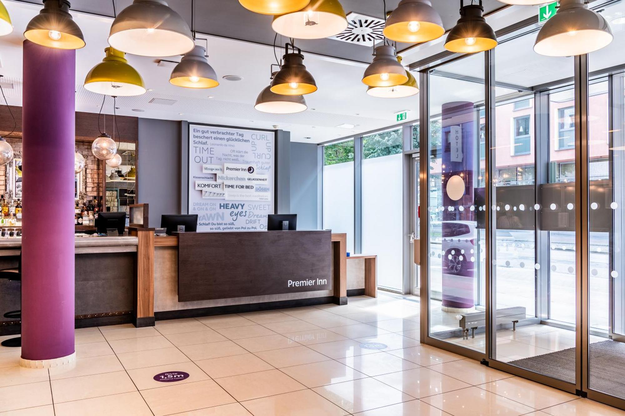 Premier Inn Hamburg City Millerntor Hamburgo Exterior foto